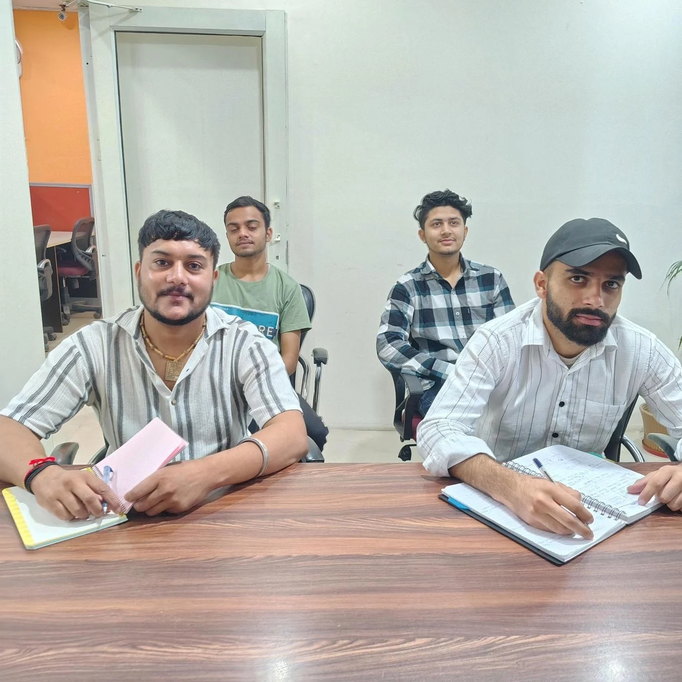 Weekly Expert Sessions